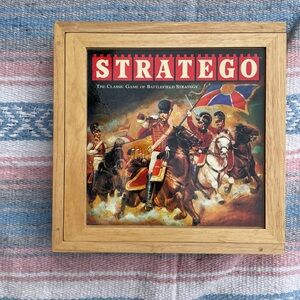 2002 vintage stratego board game